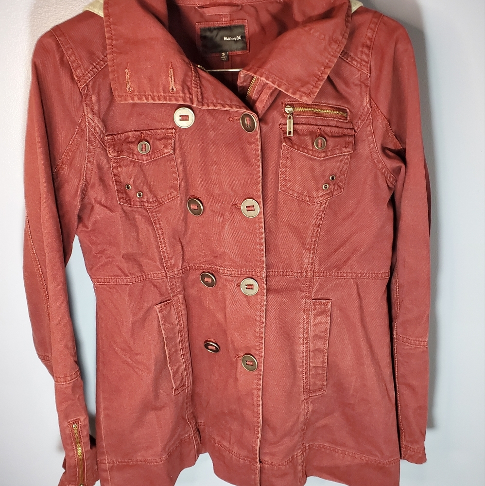 Hurley Red jacket w/ removable sweater hood Women size S